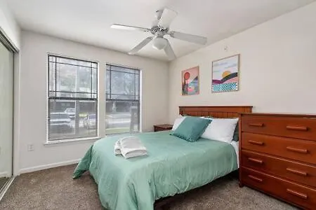 2 Mi To Usf Student Housing 24H Gym Διαμέρισμα Τάμπα 0*,  Ηνωμένες Πολιτείες της Αμερικής